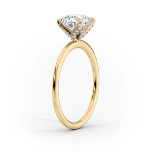 The Petal Kamellie Set With A 1 Carat Pear Lab Diamond