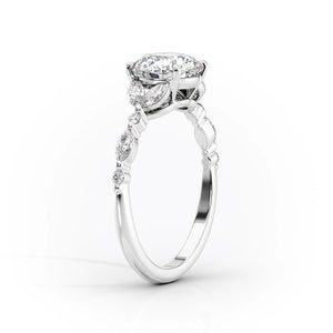 The Chelsea Set With A 1 Carat Emerald Moissanite
