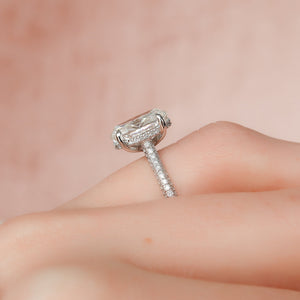 The Rachel Set With A Oval Lab Diamond
