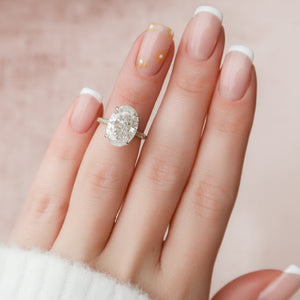 The Rachel Set With A Oval Lab Diamond