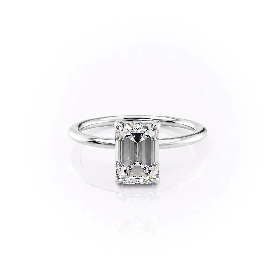 The Kamellie Set With A 2.5 Carat Emerald Lab Diamond