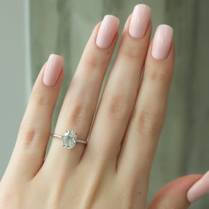 The Kamellie Set With A 4 Carat Oval Moissanite