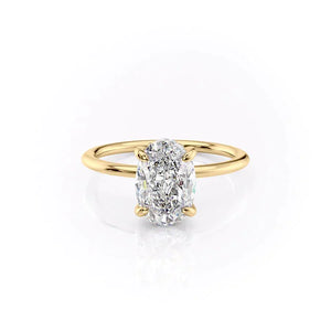 The Kamellie Set With A 5 Carat Oval Moissanite