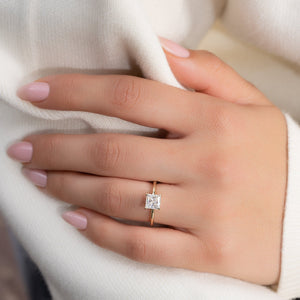 The Kamellie Set With A 1 Carat Princess Moissanite