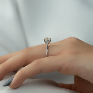 The Kamellie Set With A 3 Carat Round Moissanite