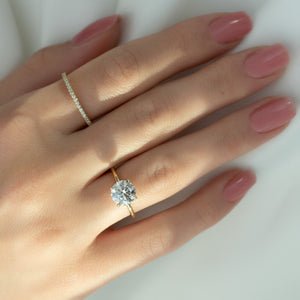 The Kamellie Set With A 1 Carat Round Lab Diamond