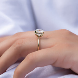 The Kamellie Set With A 1 Carat Round Lab Diamond