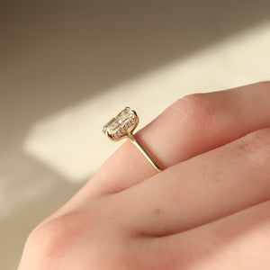 The Kamellie Set With A 1 Carat Radiant Moissanite