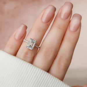 The Pave Kamellie Set With A 1 Carat Emerald Moissanite