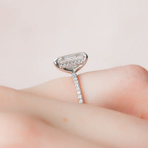The Pave Kamellie Set With A 1 Carat Emerald Moissanite