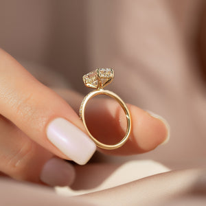 The Pave Kamellie Set With A 3 Carat Emerald Lab Diamond