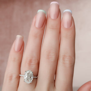 The Pave Kamellie Set With A Oval Lab Diamond