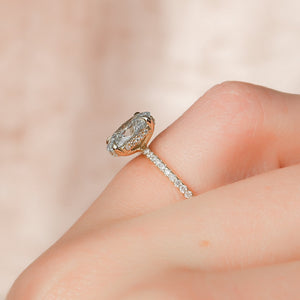 The Pave Kamellie Set With A Oval Lab Diamond