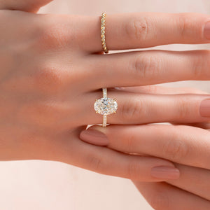 The Pave Kamellie Set With A Oval Lab Diamond