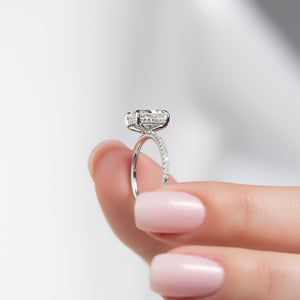 The Pave Kamellie Set With A Radiant Lab Diamond