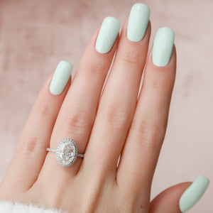 The Michelle Set With A Oval Lab Diamond