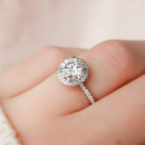 The Michelle Set With A Round Lab Diamond