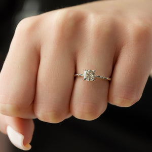 The Alice Set With A Cushion Moissanite