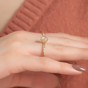 The Alice Set With A 3 Carat Round Lab Diamond