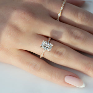 The Jasmine Set With A 2 Carat Emerald Lab Diamond