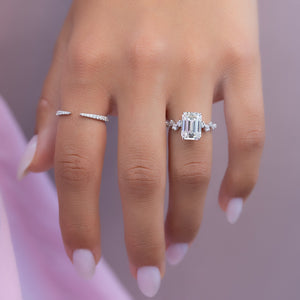 The Mia Set With A 2 Carat Emerald Lab Diamond