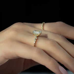 The Mia Set With A 1 Carat Emerald Lab Diamond