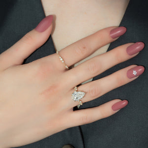 The Mia Set With A Pear Lab Diamond