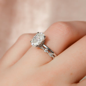 The Nelly Set With A 1 Carat Oval Moissanite
