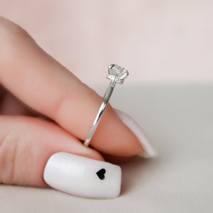 The Nelly Set With A 1 Carat Round Moissanite
