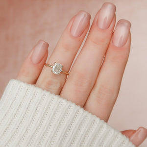 The Crown Kamellie Set With A 2 Carat Elongated Cushion Moissanite