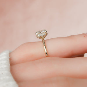 The Crown Kamellie Set With A 2 Carat Elongated Cushion Moissanite