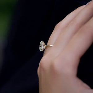 The Crown Kamellie Set With A 1.5 Carat Oval Lab Diamond