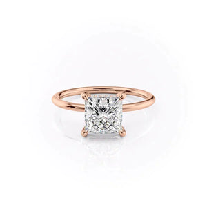 The Crown Kamellie Set With A 2 Carat Princess Moissanite