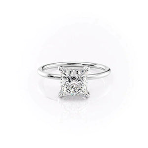 The Crown Kamellie Set With A 1.5 Carat Princess Lab Diamond