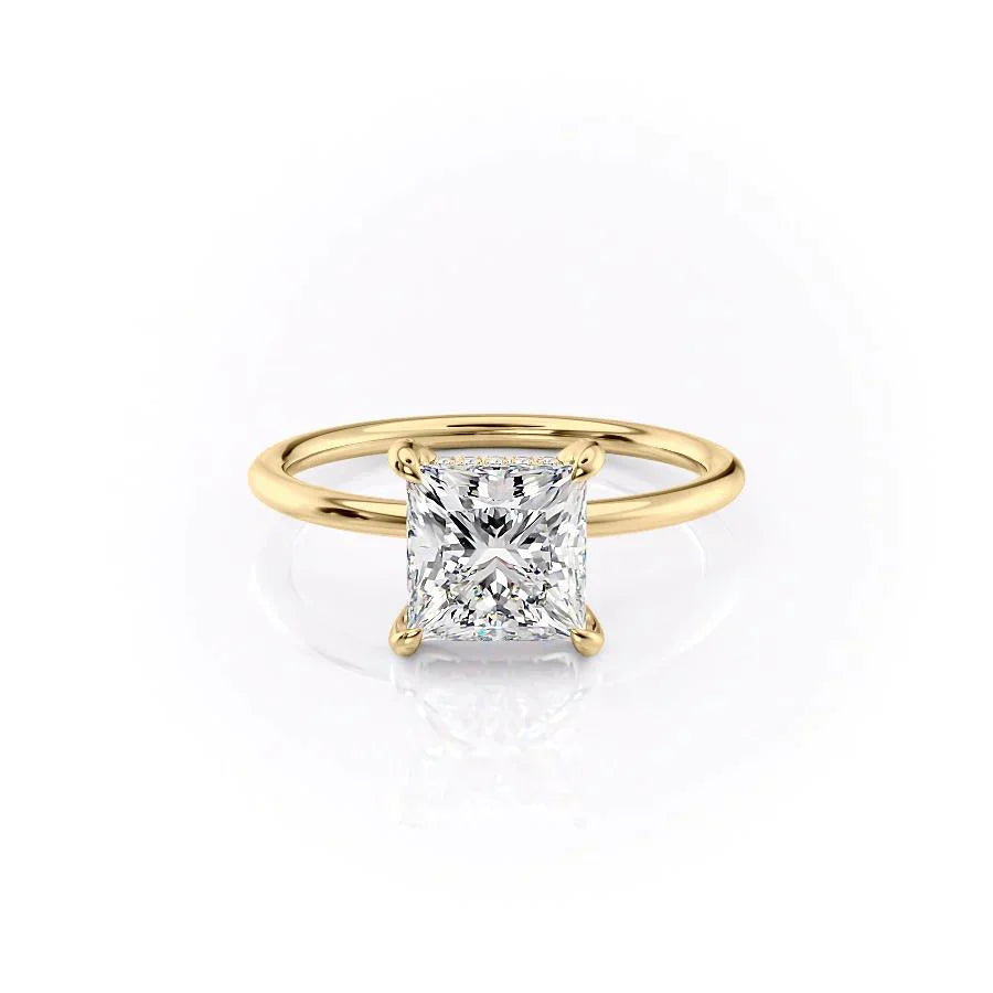 The Crown Kamellie Set With A 1 Carat Princess Moissanite