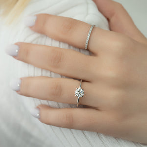 The Crown Kamellie Set With A 3 Carat Round Moissanite