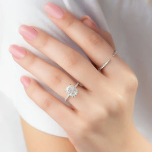The Pave Crown Kamellie Set With A 1.5 Carat Elongated Cushion Lab Diamond