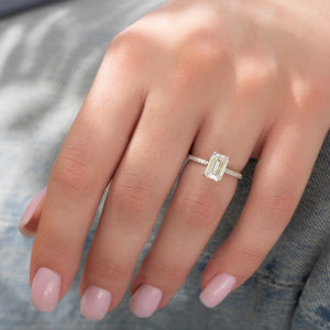 The Pave Crown Kamellie Set With A 3 Carat Emerald Lab Diamond