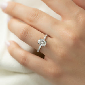The Pave Crown Kamellie Set With A Oval Lab Diamond