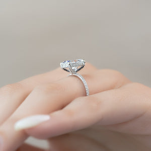 The Pave Crown Kamellie Set With A 2 Carat Oval Lab Diamond
