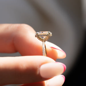 The Pave Crown Kamellie Set With A 1.5 Carat Oval Lab Diamond
