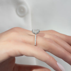 The Pave Crown Kamellie Set With A 1.5 Carat Radiant Lab Diamond