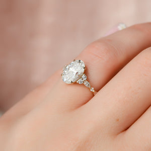 The Kristen Set With A Oval Lab Diamond