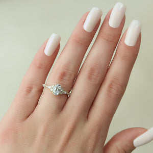 The Kristen Set With A Oval Lab Diamond