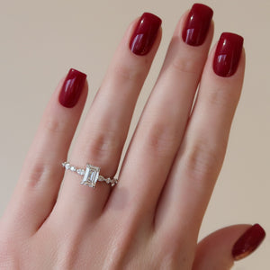 The Lindsey Set With A 1 Carat Emerald Lab Diamond