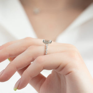 The Lindsey Set With A 1 Carat Emerald Lab Diamond