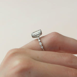 The Lindsey Set With A 1 Carat Emerald Lab Diamond