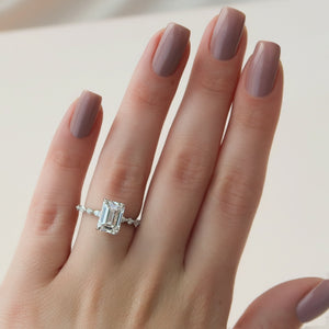 The Lindsey Set With A 1 Carat Emerald Lab Diamond