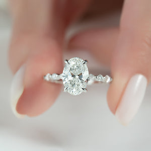The Lindsey Set With A 4 Carat Oval Moissanite