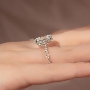 The Lindsey Set With A 1 Carat Oval Moissanite